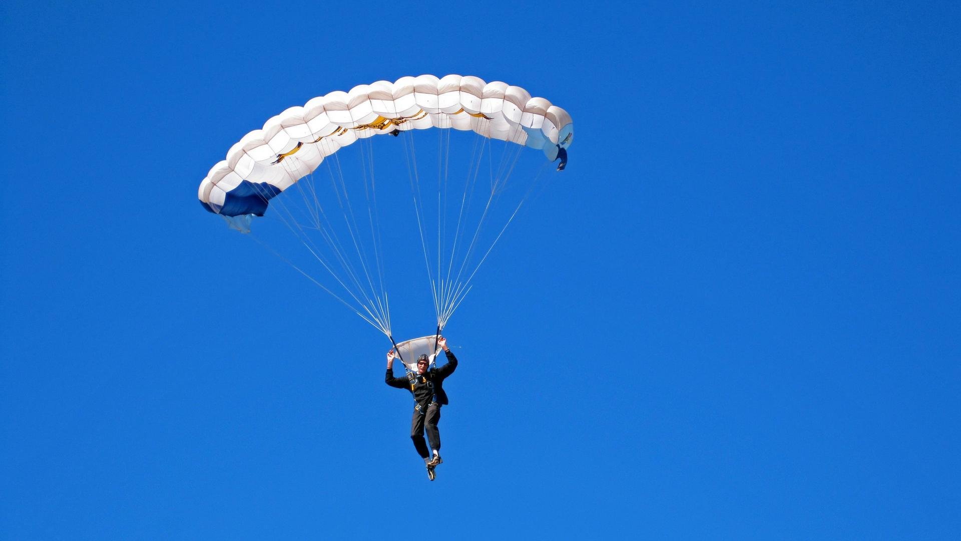 战队人员调整引发关注，战队geng