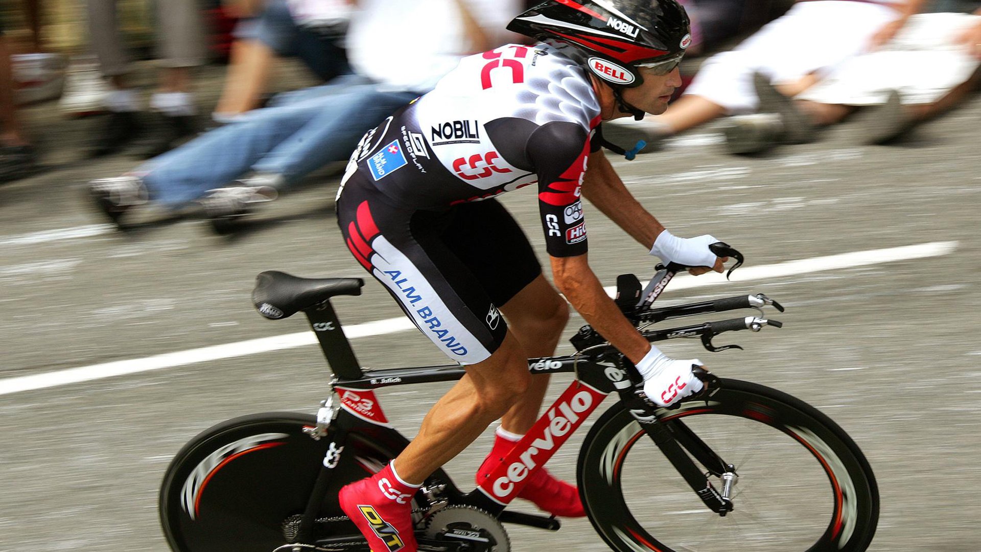 爵士对阵勇士，米切尔的个人人造奇迹全场轰炸！，nba爵士米切尔受伤